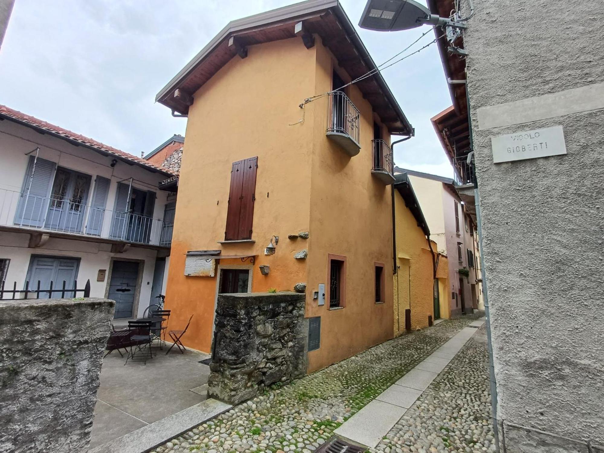 Casa Clotilde Villa Verbania Exteriör bild
